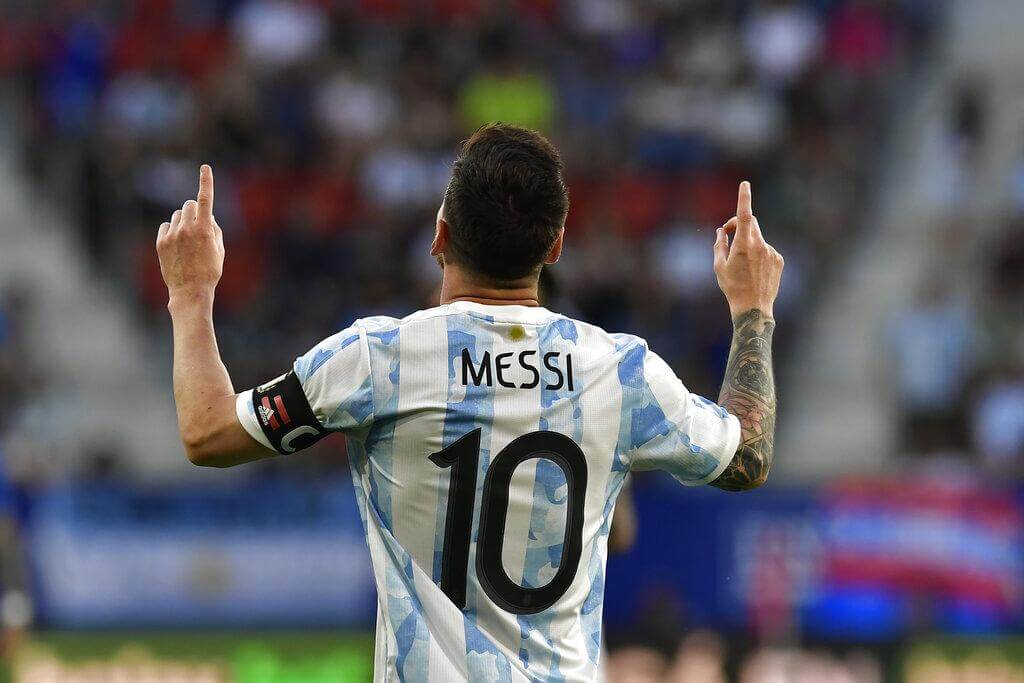 阿根廷友谊赛大胜5-0大胜爱沙尼亚，梅西一人秀五球
